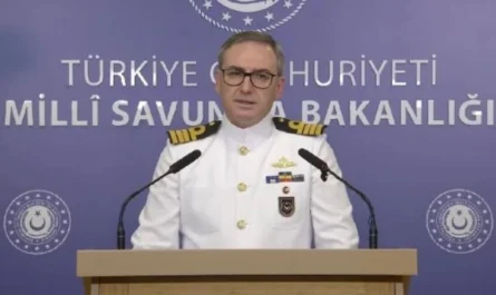 Admiral_Akturk