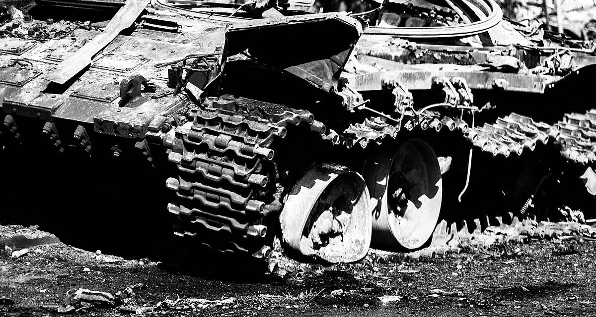 Destroyed-tank-Ukraine-war
