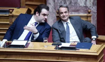 Πιερακάκης Μητσοτάκης