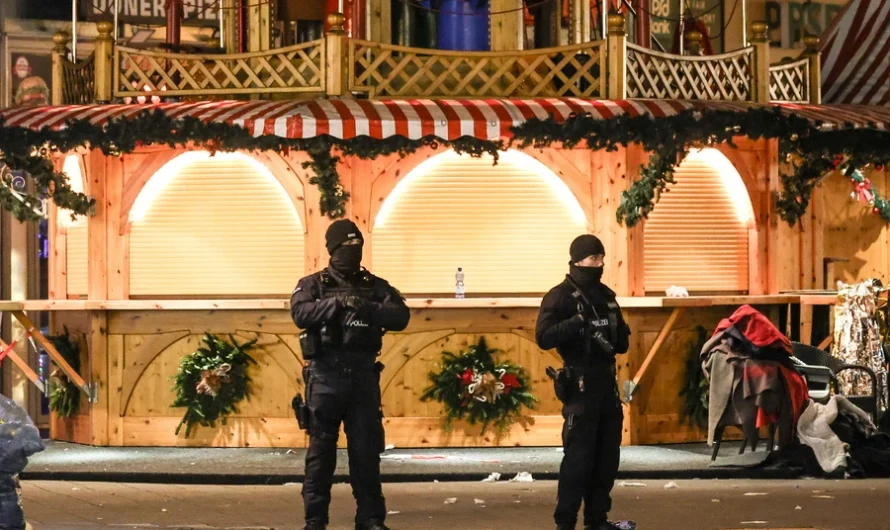 Τα Χριστούγεννα αναβάλλονται επ’ αόριστον