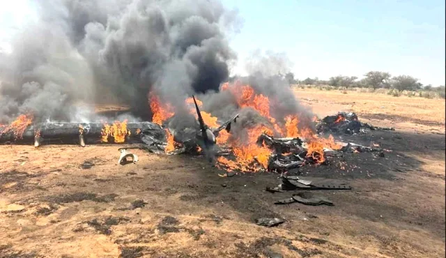 ρίψη drone Bayraktar Akinci