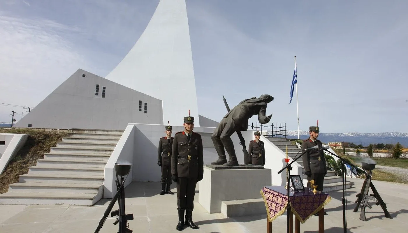 Μνημείο μάχης ύψωμα 731
