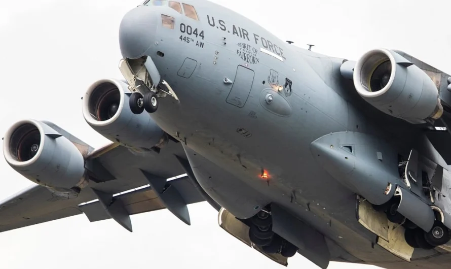 Ώρα να κλείσουν οι αμερικανικές βάσεις στη Μέση Ανατολή